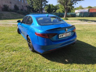 Alfa Romeo Giulia Sprint 2021