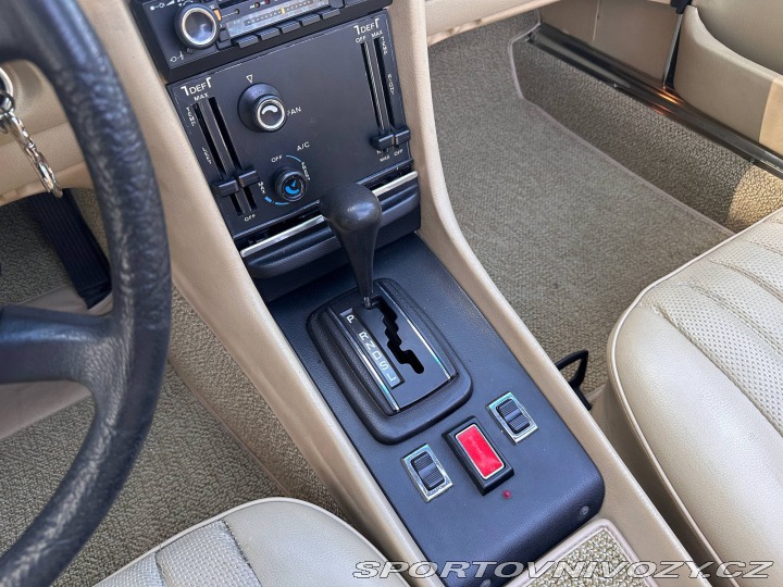 Mercedes-Benz SL 450 SL R107 1976