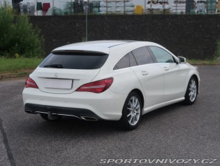 Mercedes-Benz CLA 220 4MATIC 2017