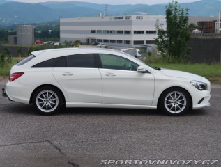 Mercedes-Benz CLA 220 4MATIC 2017