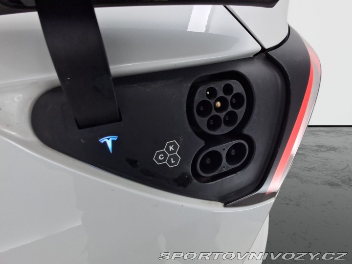 Tesla Model Y Long Range AWD 79kWh 2023