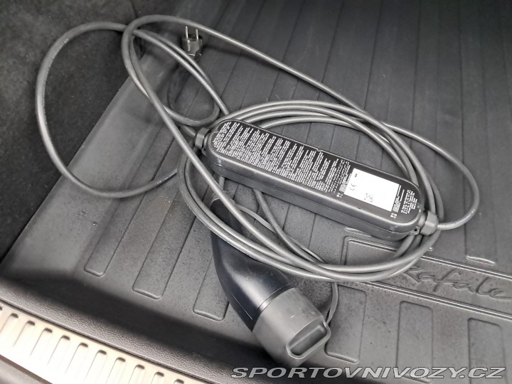 Renault Alpine atelier Alpine E-Tech 4x4 2025