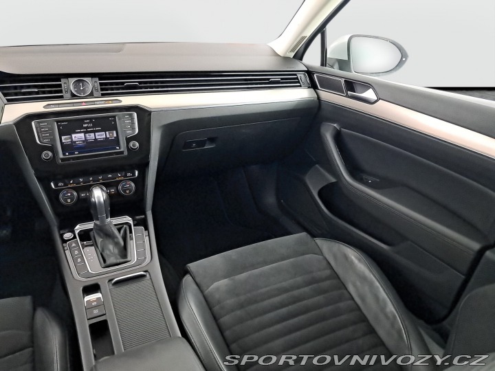 Volkswagen Ostatní modely Passat Highline 2.0 BiTDI 2017