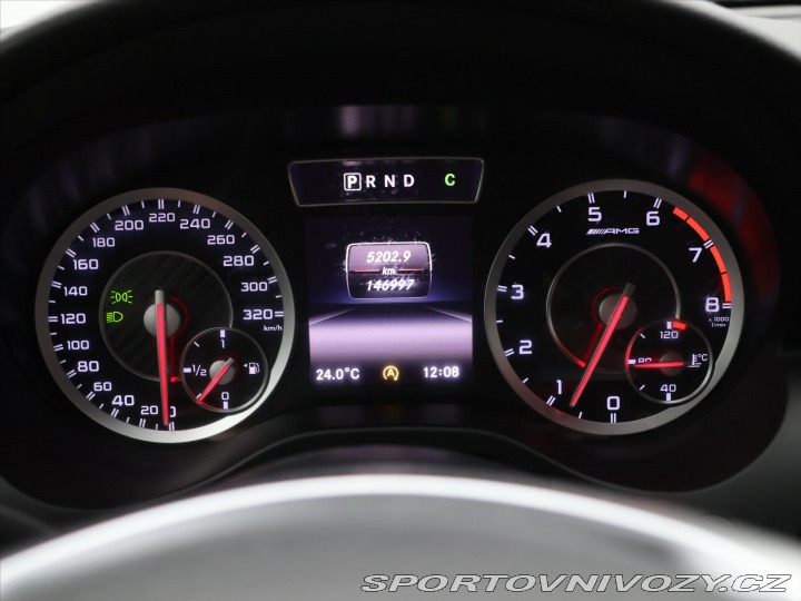 Mercedes-Benz A 2,0 45 265 kW 4Matic AMG 2015