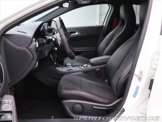 Mercedes-Benz A 2,0 45 265 kW 4Matic AMG 2015