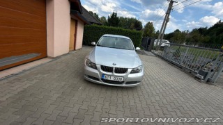 BMW 3 3,0 e90 330xD 1800
