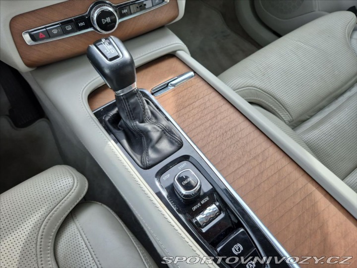 Volvo Ostatní modely XC90 2,0 T6 AWD Inscription Au 2015