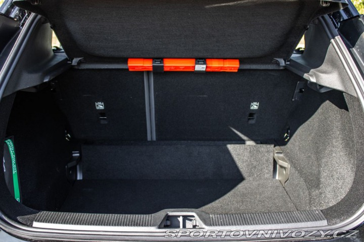 Volvo EX30 2024