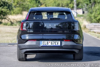 Volvo EX30 2024