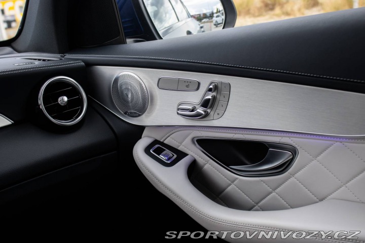 Mercedes-Benz Ostatní modely GLC SUV SUV  Mercedes-AMG  63 S 4 2019