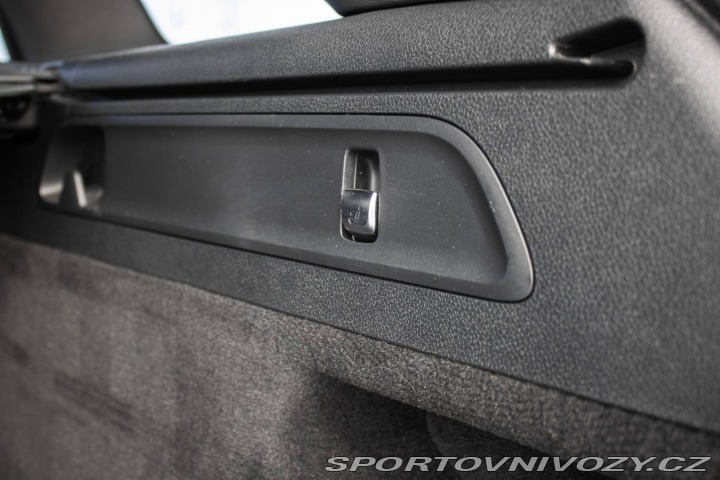 Mercedes-Benz Ostatní modely GLC SUV SUV  Mercedes-AMG  63 S 4 2019