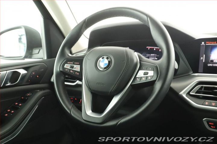 BMW X5 xDrive40i 2022