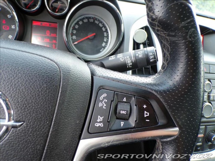Opel Astra 2,0 GTC 2015