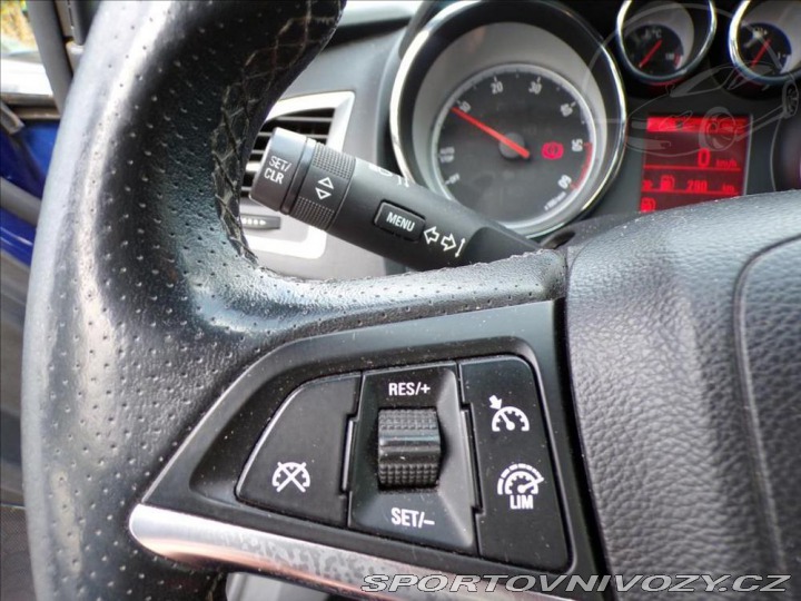 Opel Astra 2,0 GTC 2015