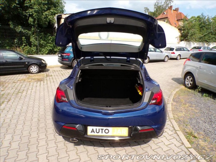 Opel Astra 2,0 GTC 2015