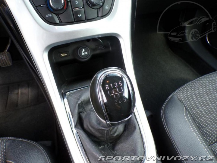 Opel Astra 2,0 GTC 2015
