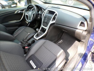 Opel Astra 2,0 GTC 2015