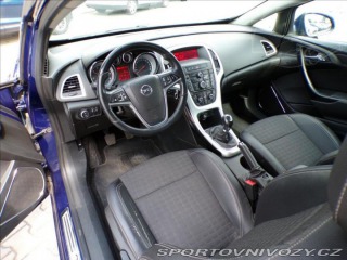 Opel Astra 2,0 GTC 2015