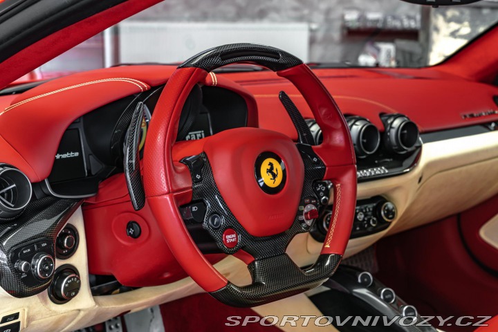 Ferrari F12berlinetta ZÁRUKA/KARBON/LIFT/KAMERA 2014