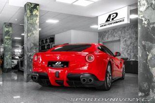 Ferrari F12berlinetta ZÁRUKA/KARBON/LIFT/KAMERA 2014