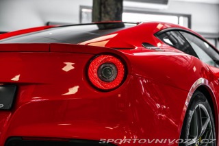 Ferrari F12berlinetta ZÁRUKA/KARBON/LIFT/KAMERA 2014