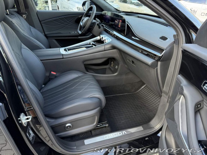 Ostatní značky Ostatní modely Omoda 9 Premium 1.5TGDI PHEV AWD 2026