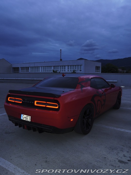 Dodge Challenger 2017