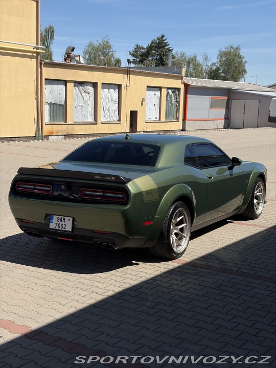 Dodge Challenger Swinger 2024