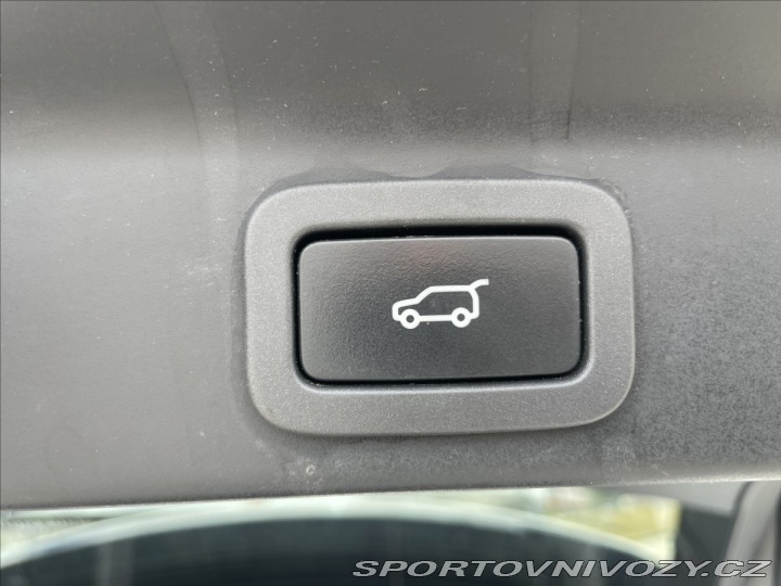 Jaguar F-Pace 3,0 d 221kw AWD Aut. DPH 2016