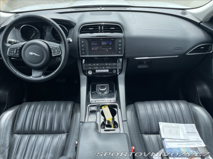 Jaguar F-Pace 3,0 d 221kw AWD Aut. DPH 2016