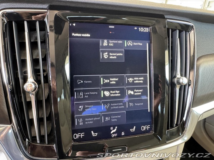 Volvo V90 CC*D5 173kW*AWD*KeyLess*T 2018