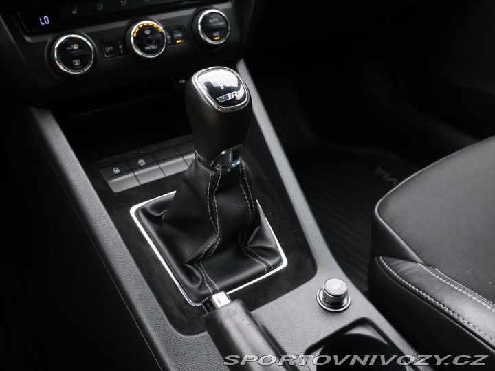 Škoda Octavia RS 2,0 TDI 135kW Xenon RS 2015