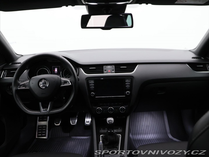 Škoda Octavia RS 2,0 TDI 135kW Xenon RS 2015