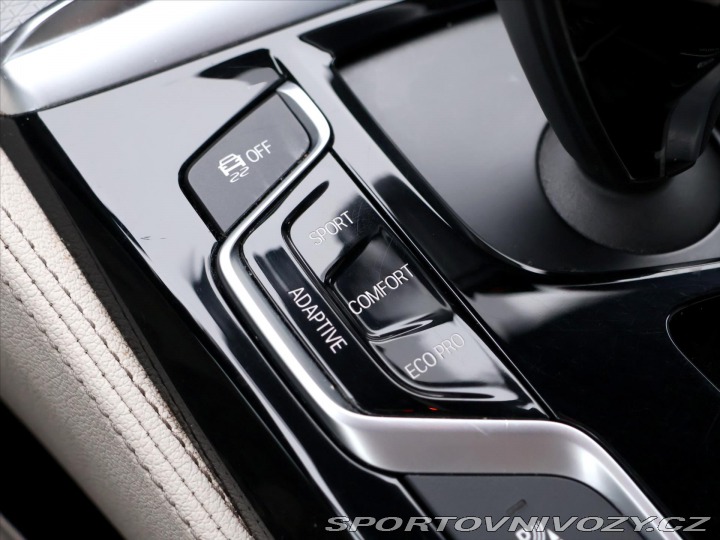 BMW 6 3,0 250kW 640i xD GT CZ D 2018