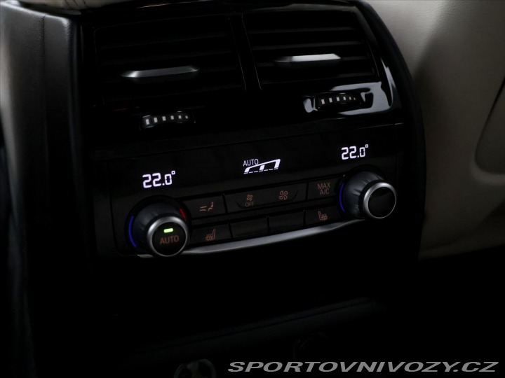 BMW 6 3,0 250kW 640i xD GT CZ D 2018