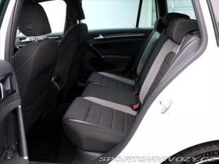 Volkswagen Golf 2,0 TSI R 221kW DSG 4M 1. 2015