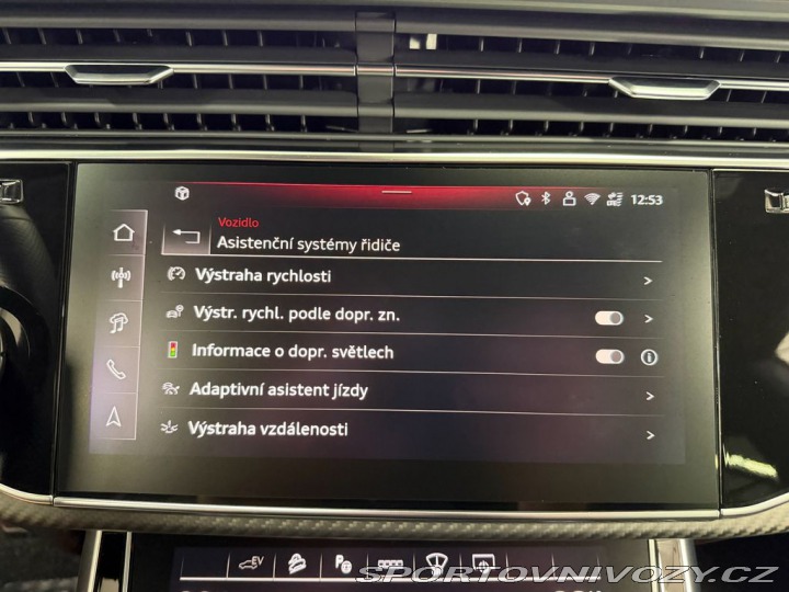 Audi Ostatní modely Q8 55TFSi e QUATTRO S-LINE, 2025