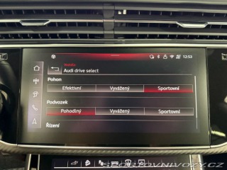 Audi Ostatní modely Q8 55TFSi e QUATTRO S-LINE, 2025