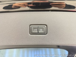 Audi Ostatní modely Q8 55TFSi e QUATTRO S-LINE, 2025