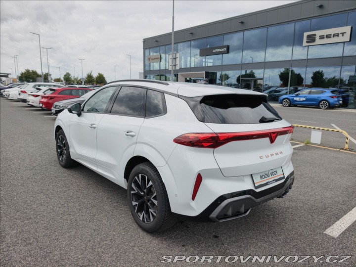 Cupra Terramar 1,5 TSI DSG Navi, Dynamic 2025
