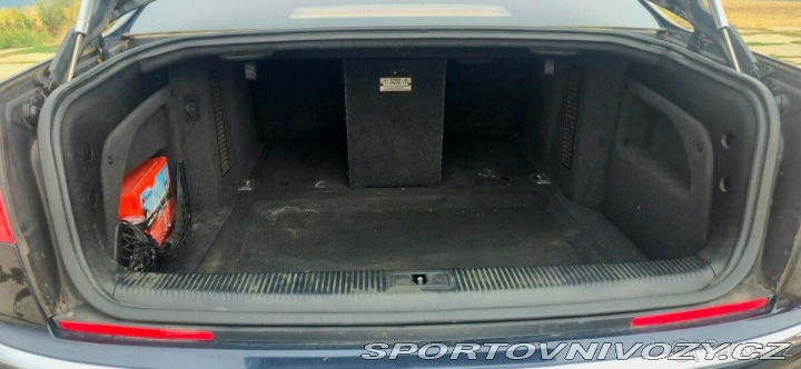 Audi Ostatní modely A8 3,0 Long 2006