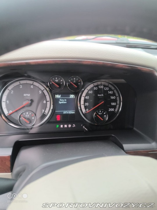 Dodge Ostatní modely RAM 5,7 1500 2012