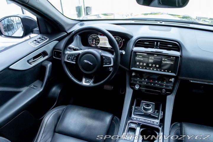 Jaguar F-Pace P250 R-Dynamic AWD I Pan 2021