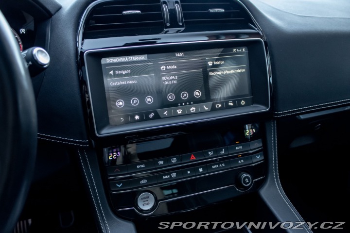 Jaguar F-Pace P250 R-Dynamic AWD I Pan 2021