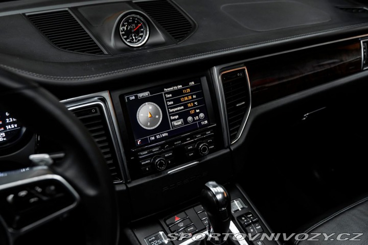 Porsche Macan S 2014