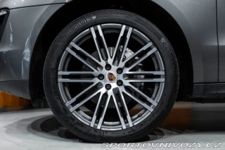 Porsche Macan S 2014