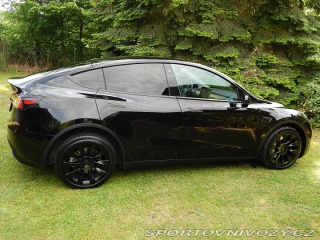 Tesla Model Y LR AWD-ČR-FSD-DPH-DOHODA 2022