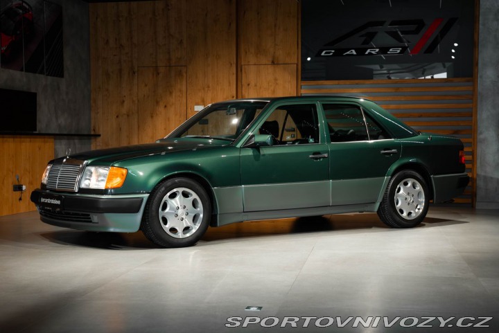 Mercedes-Benz E 1800