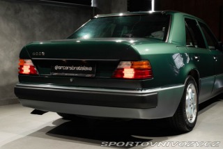 Mercedes-Benz E 1800