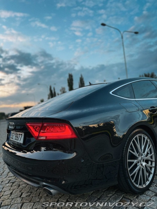 Audi A7 S-Line 3.0 TDI 180 kW Q 2011